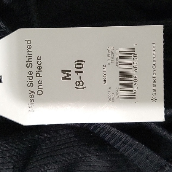 Bathing suit - Picture 3 of 7